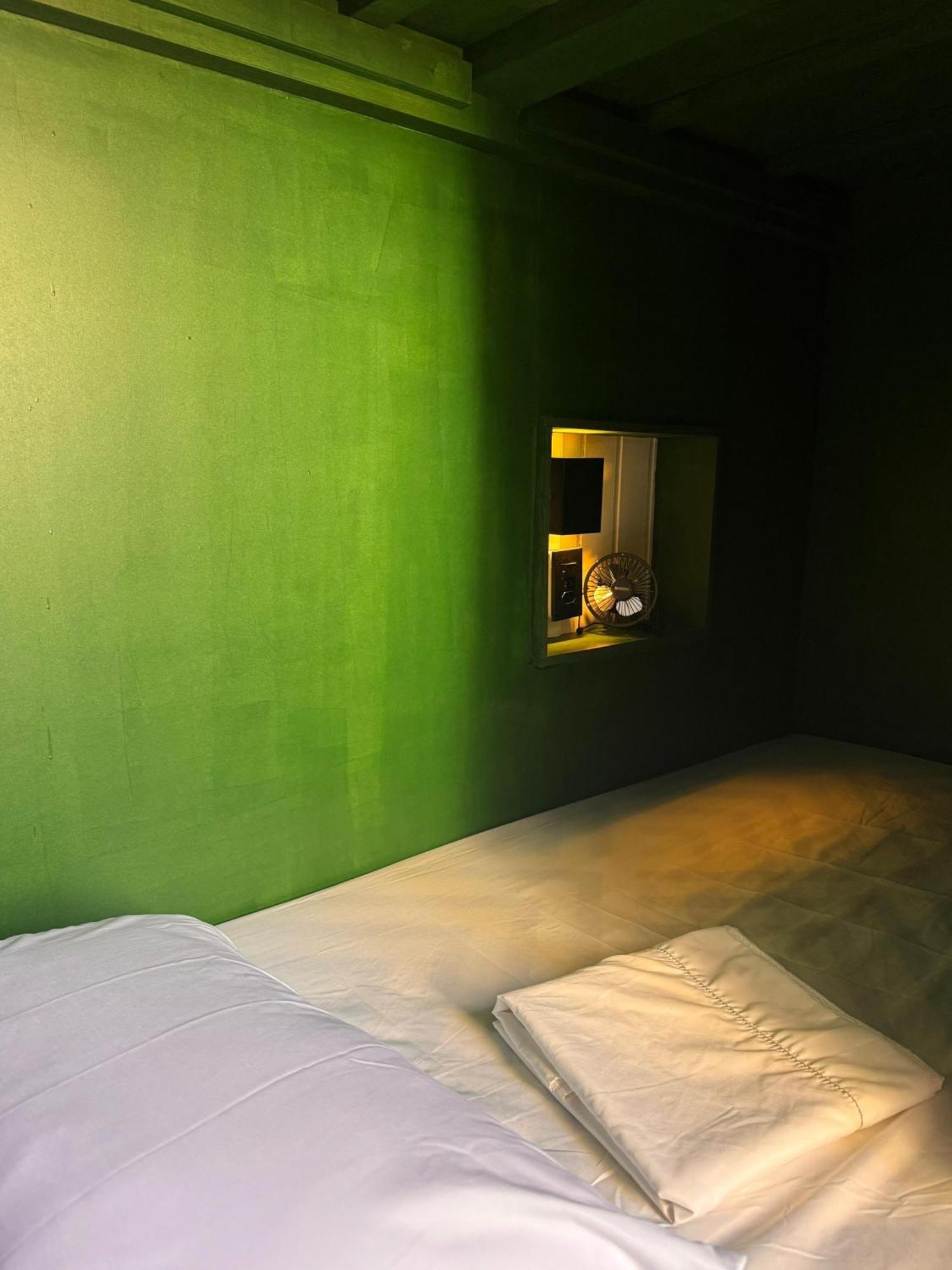Bed 4-Bed Female Dormitory Room